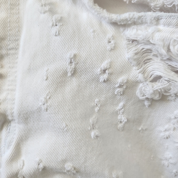 Carmar White distressed cropped Jeans sz 26 - Picture 2 of 6